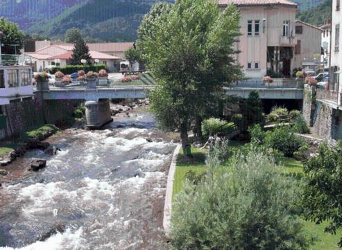Hotel Axat Екстер'єр фото